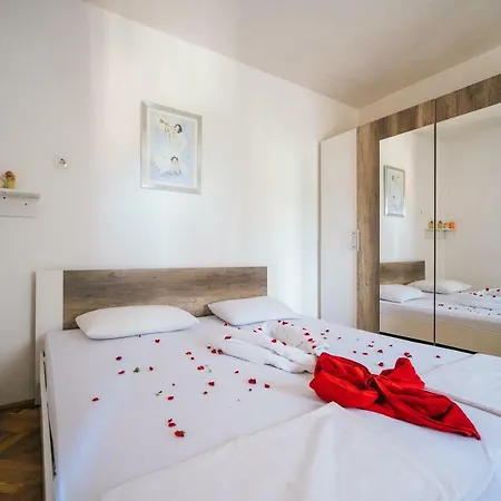 Four Bedroom Holliday