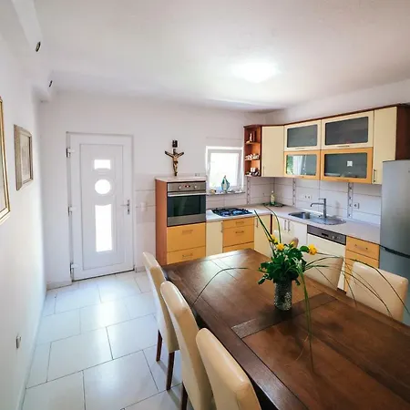 Four Bedroom Holliday ヴィラ *